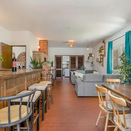 Pensionat Arrifana Pines